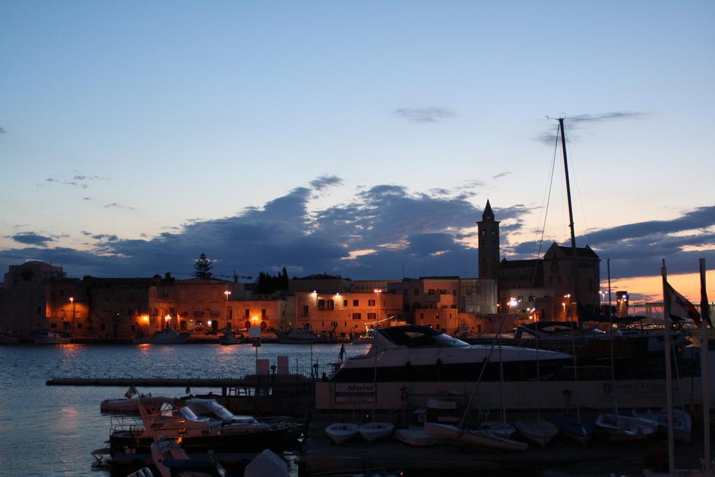 Terra Del Sole Bed and Breakfast Trani Eksteriør billede